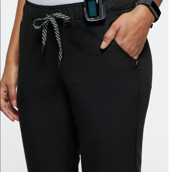 Jaanuu Woman’s Essential Black  5 Pocket Jogger Size Petite Medium - Picture 5 of 11